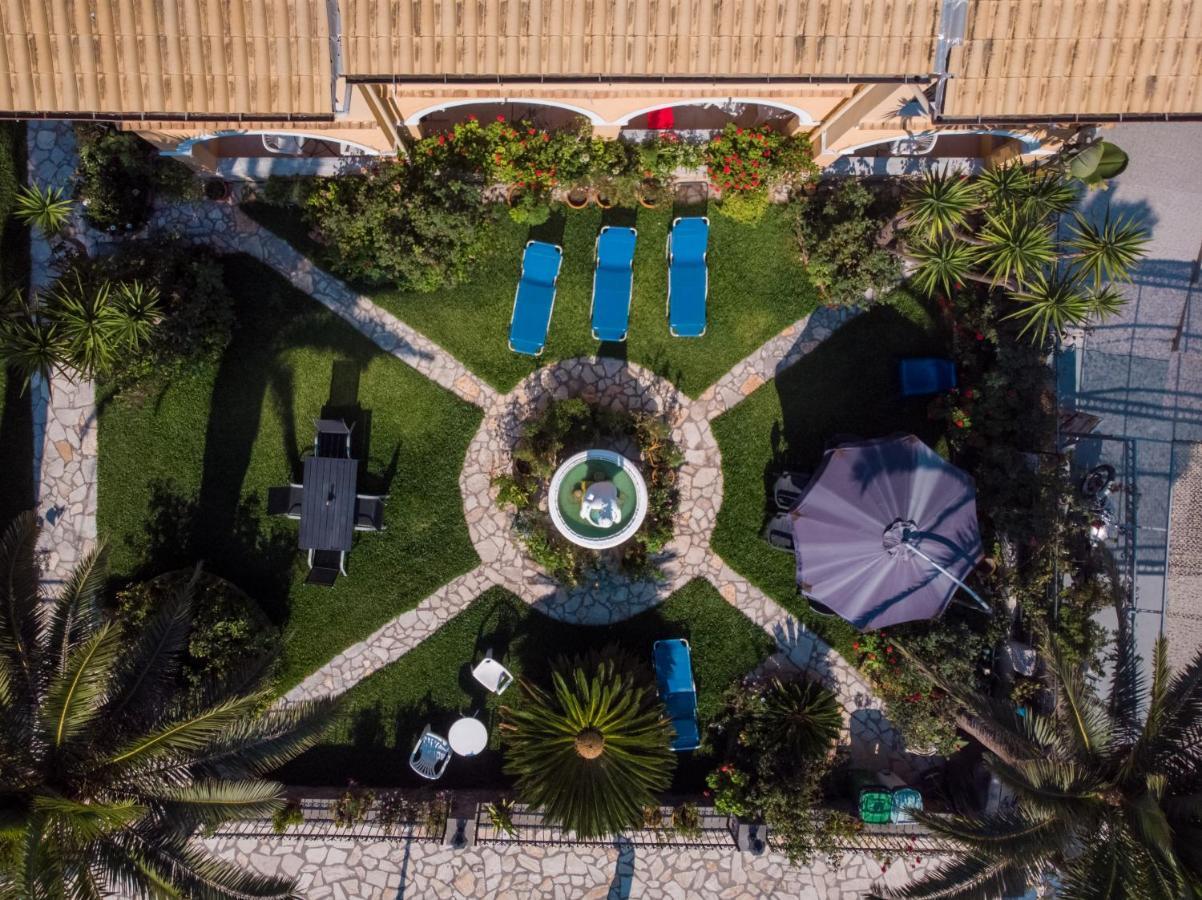 روذا Eleni Apartments المظهر الخارجي الصورة